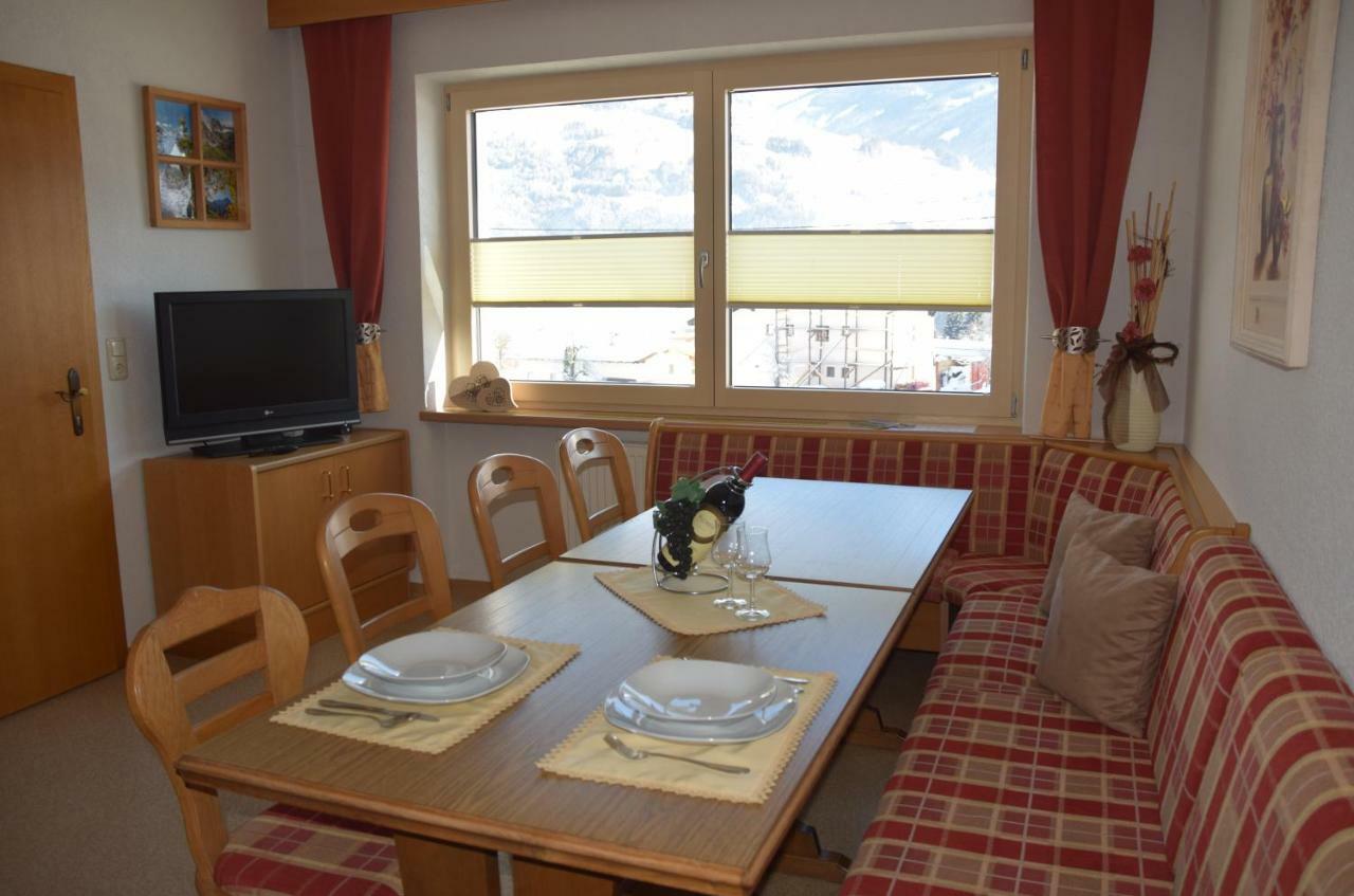 Bahlerhof - Luxner Annelies Daire Ried im Zillertal Dış mekan fotoğraf